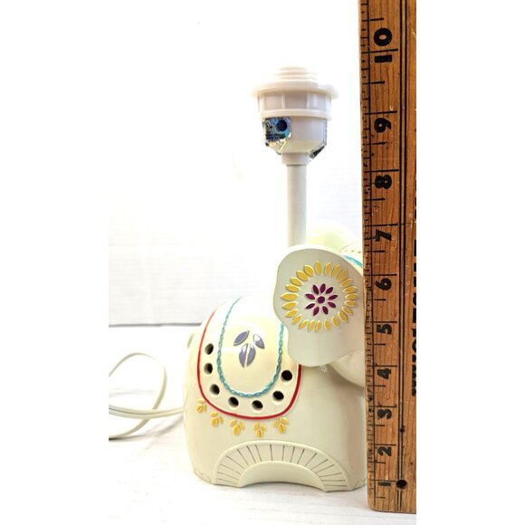 Levtex Elephant Ceramic Table Lamp With Hand-Painted Floral Details 2016 - Picture 9 of 9